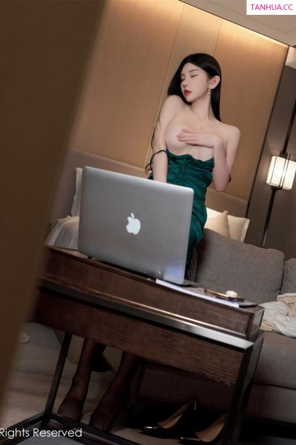周于希dummy  [XiuRen]高清写真图 2023.06.30 No.7009 周于希Sally 心愿旅拍第44张图片